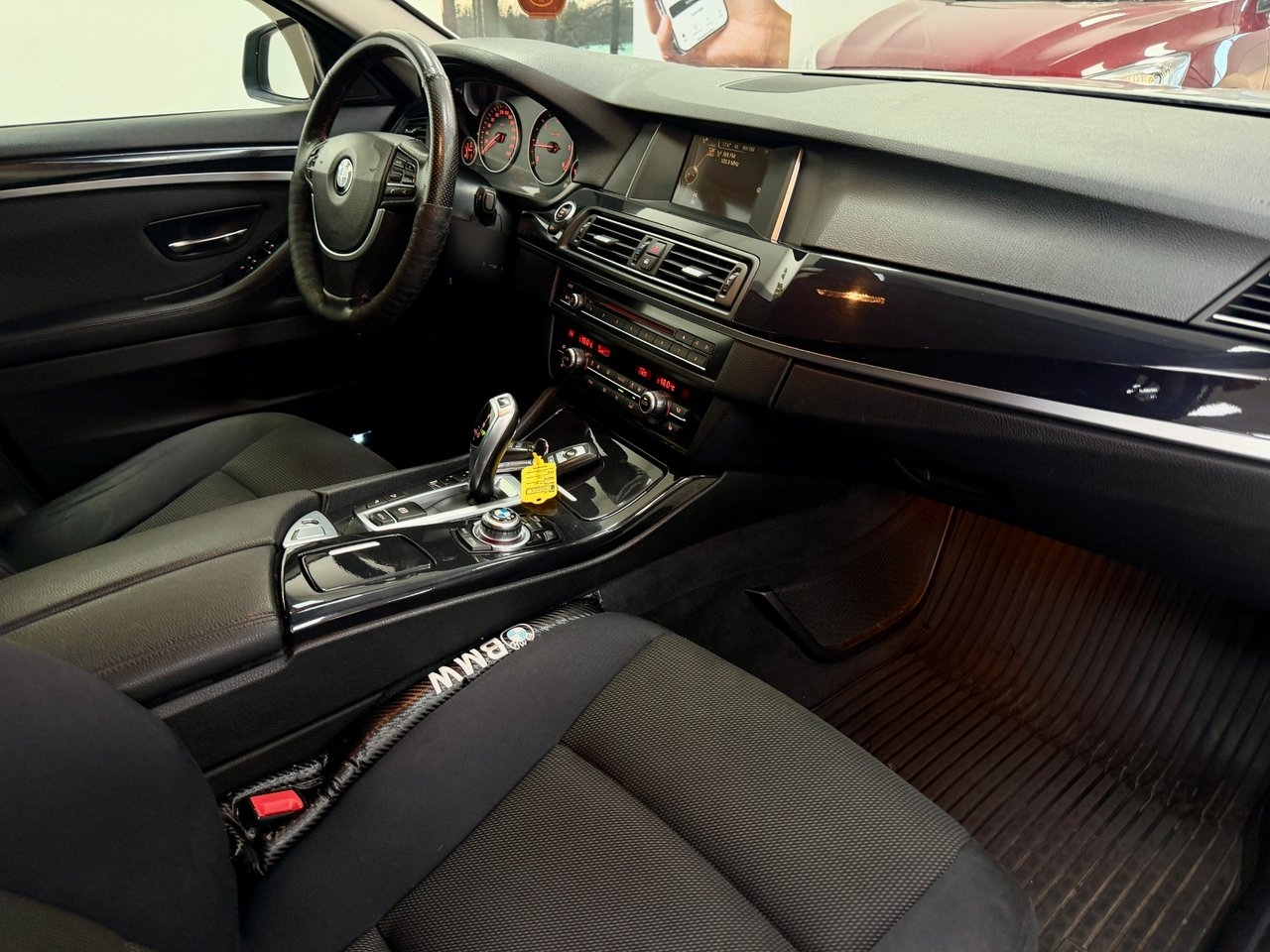 BMW 520 2015, bild 7/10