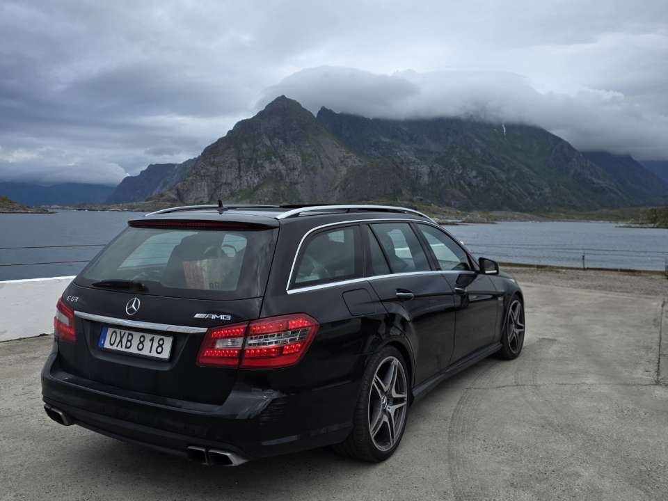 Mercedes-Benz E