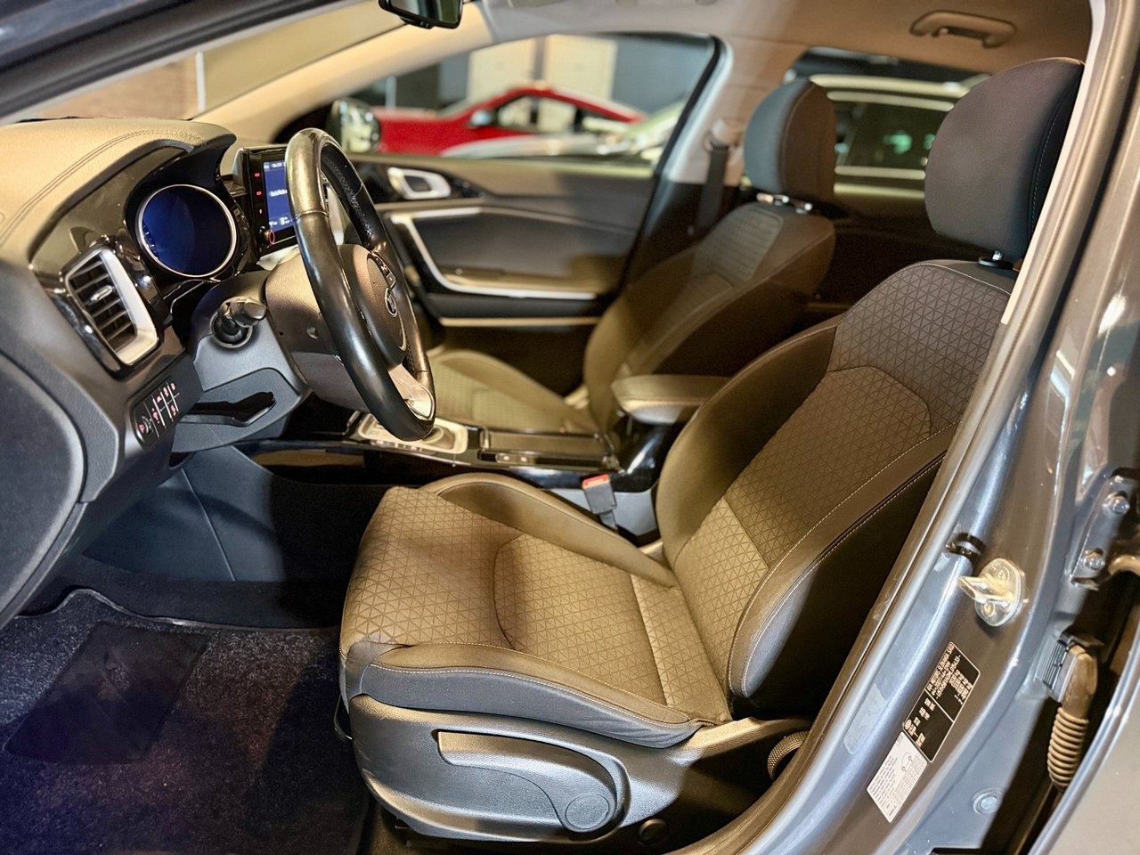 Kia Ceed 2021, bild 6/10