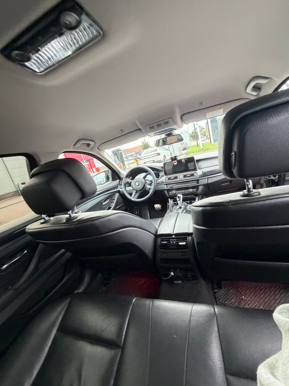 BMW 520i M Sport 2012, bild 6/8