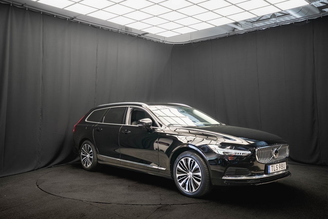 Volvo V90 Recharge II T6 AWD DRAG 2023, bild 5/10