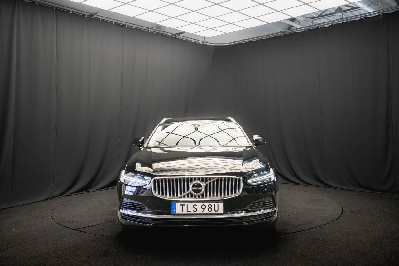 Volvo V90 Recharge II T6 AWD DRAG 2023, bild 4/10