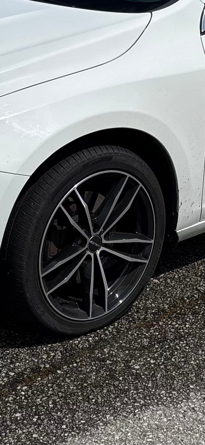 Volvo V60 D4 AWD Geartronic 2013, bild 3/9