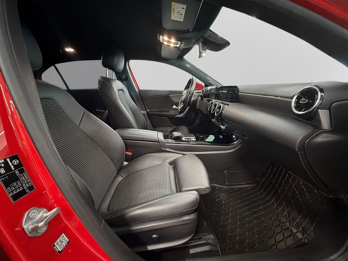 Mercedes-Benz A 200 d 8G-DCT 2019, bild 7/25