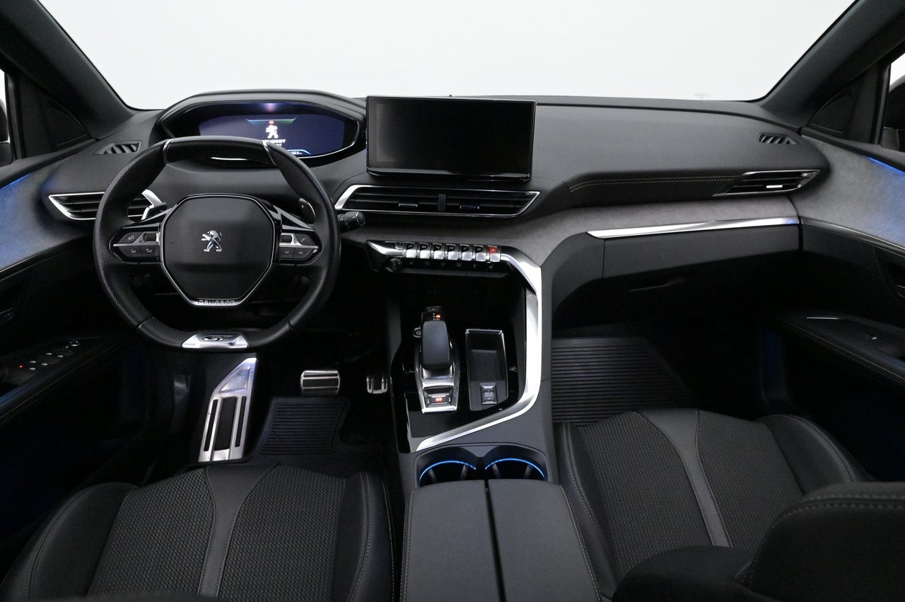 Peugeot 3008 HYBRID 225 GT 2021, photo 6/10