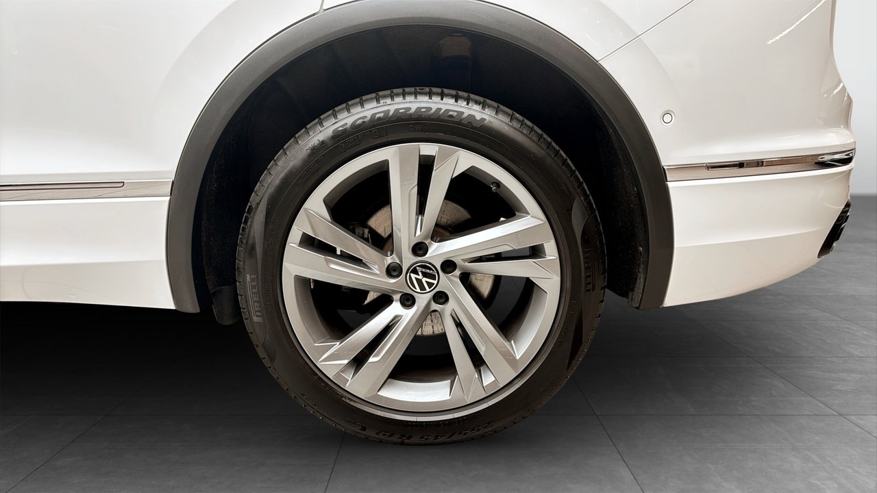 Volkswagen Tiguan Allspace 2023, photo 6/12