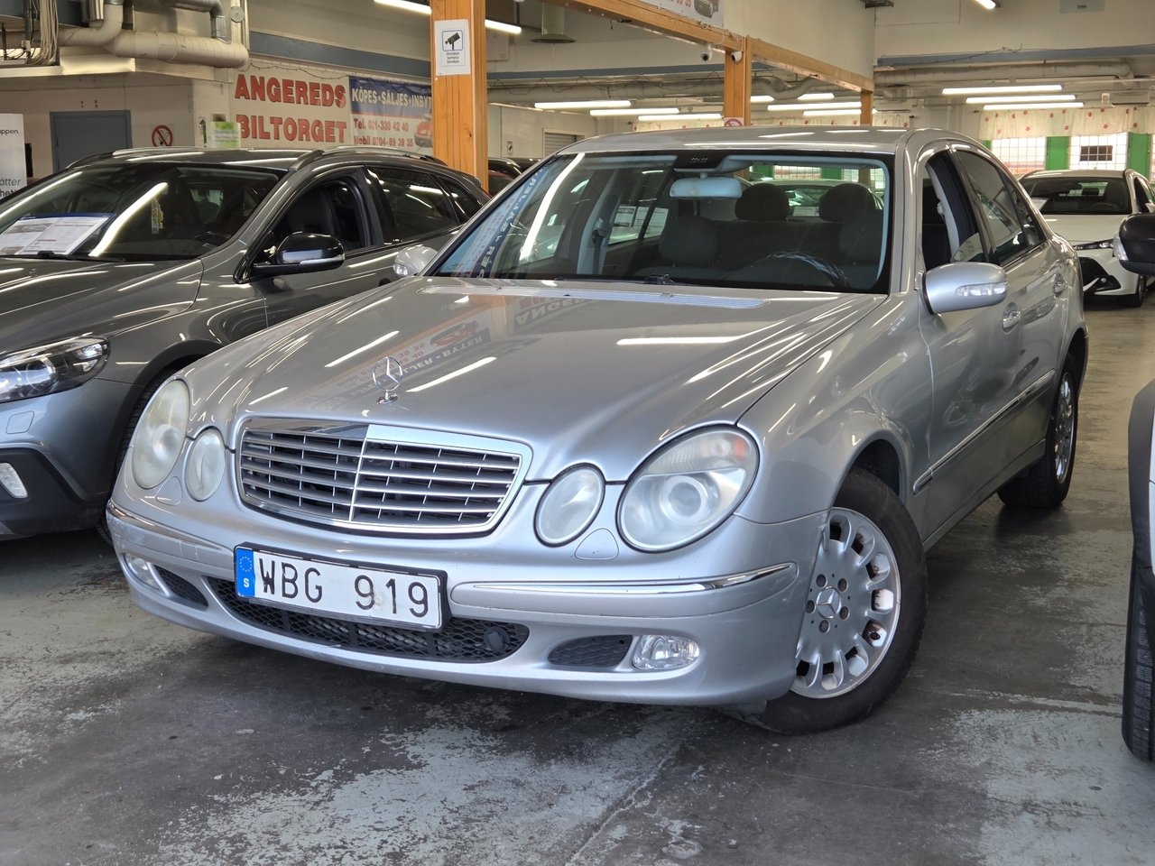 Mercedes-Benz E