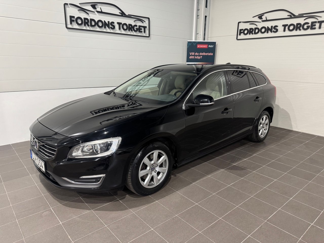 Volvo V60 2014, bild 2/23
