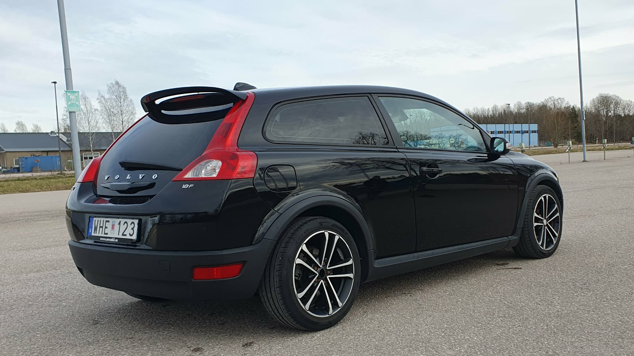 Volvo C30 1.8 Flexifuel Manuell 2008, bild 2/3