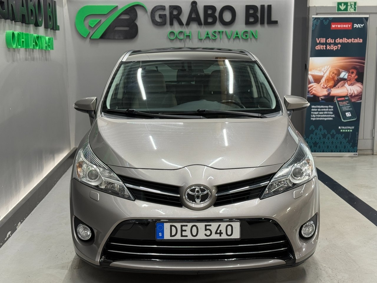 Toyota Verso 1.8 Valvematic Edition 50 2014, bild 4/22