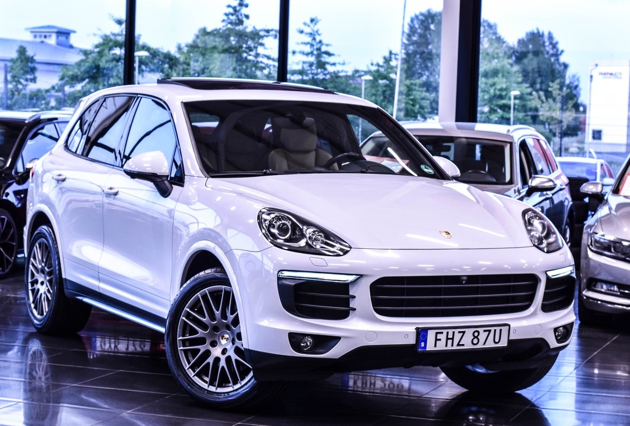 Porsche Cayenne TipTronic S 2017, bild 2/10