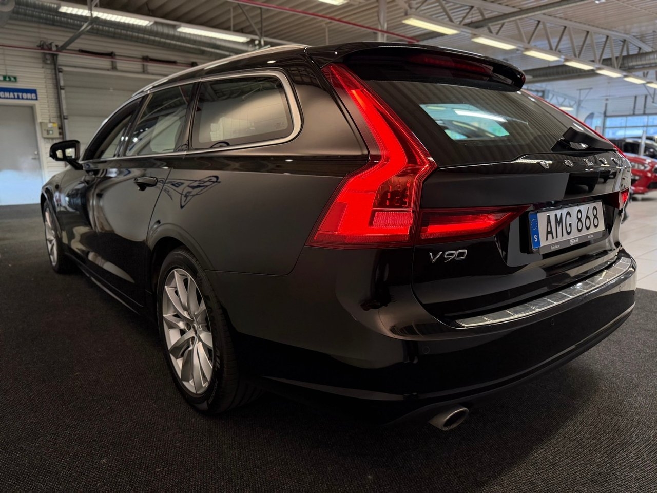 Volvo V90 D3 AWD Momentum 2019, bild 5/10