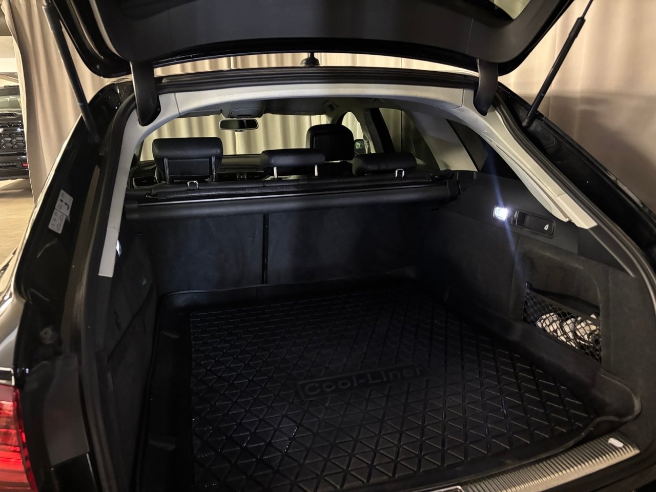 Audi A6 2018, photo 6/17