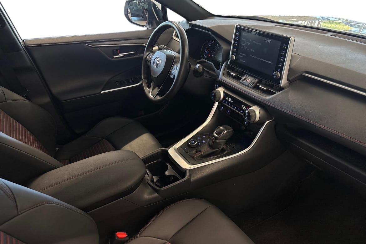 Toyota RAV4 Plug-in Hybrid 2022, bild 7/21