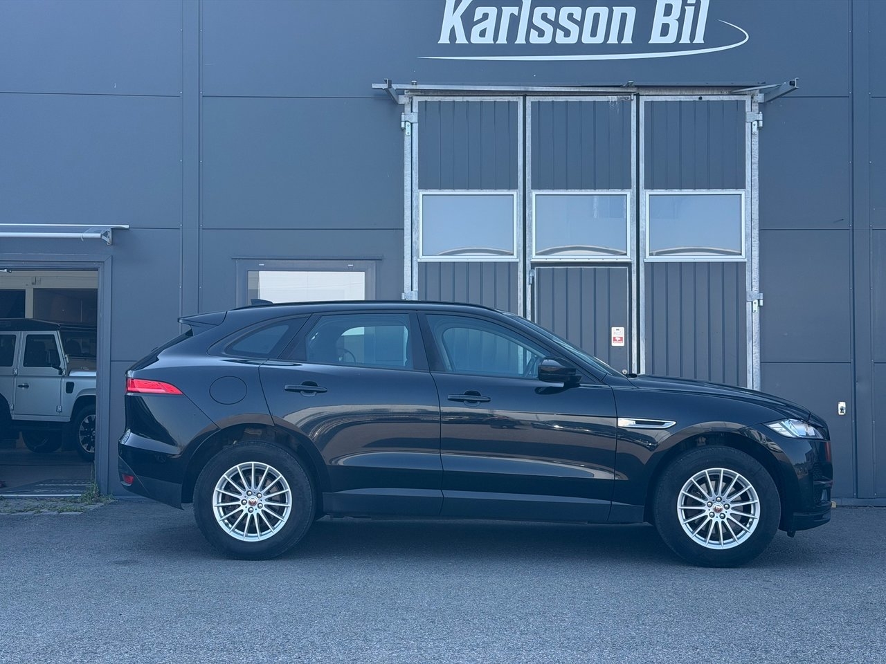 Jaguar F-Pace 20d AWD Euro 6 2017, bild 5/28