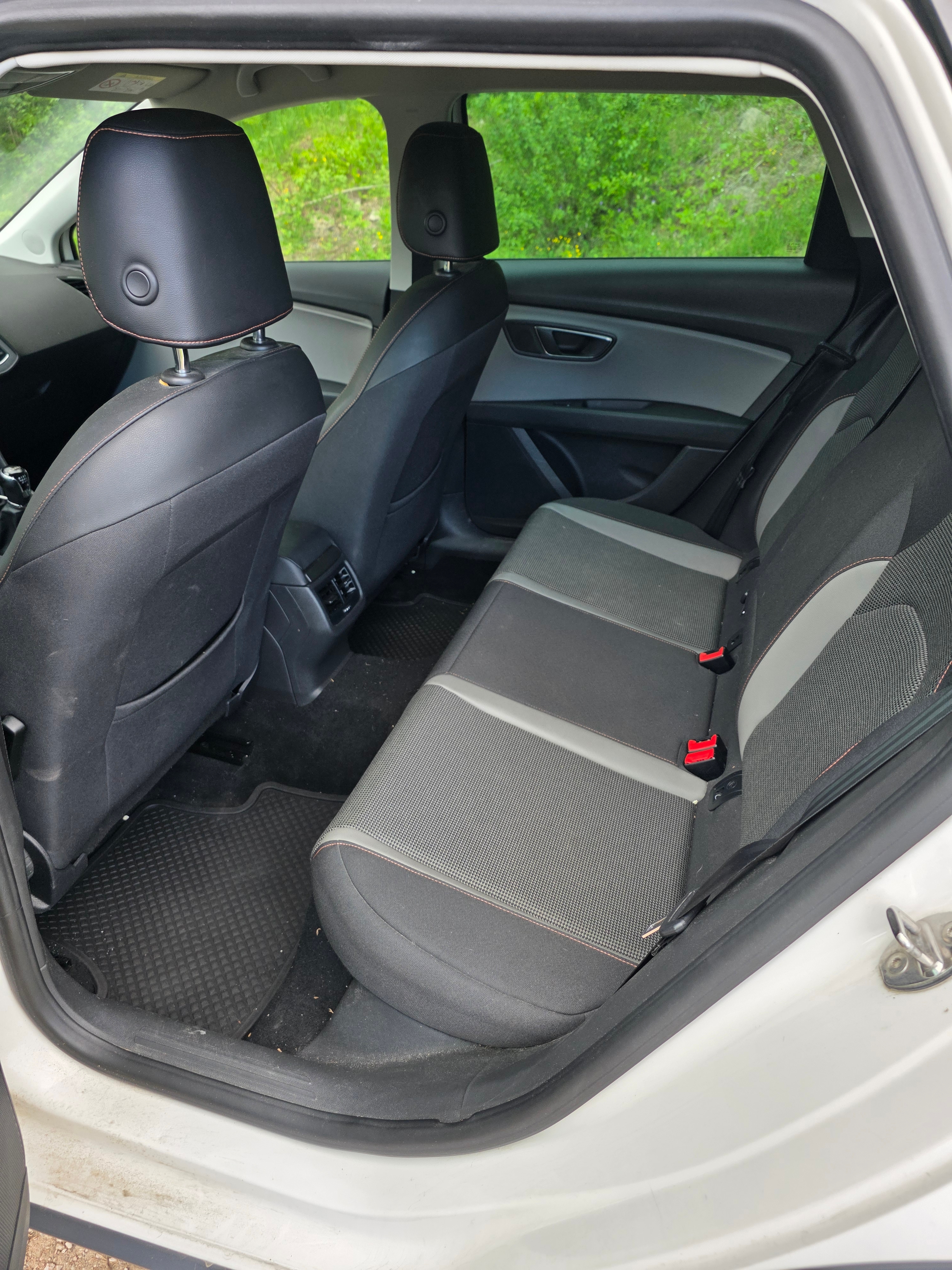 Seat Leon 1.6 TDI Xperience 2016, bild 7/7