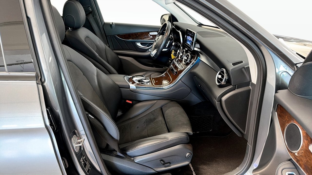 Mercedes-Benz GLC 250 D 4MATIC AMG-Line 2018, kuva 3/10