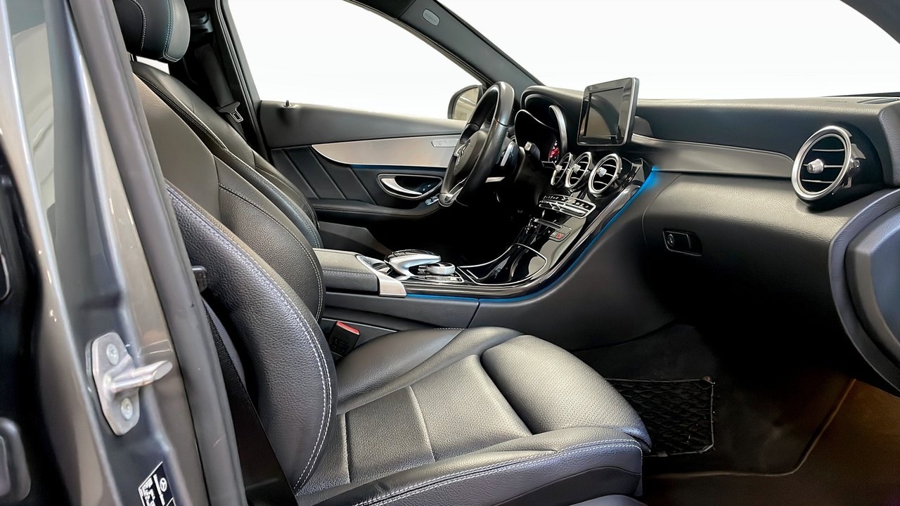 Mercedes-Benz C 2017, photo 3/10