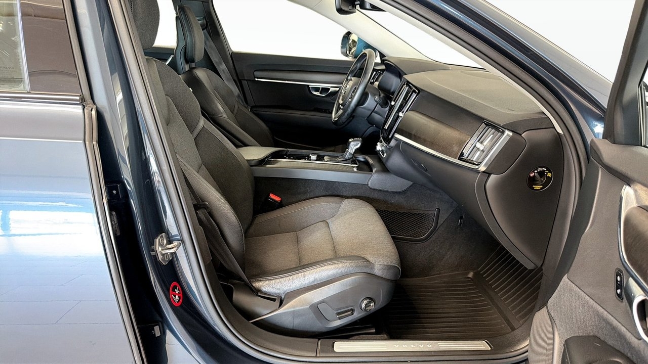 Volvo V90 Cross Country 2018, photo 3/10