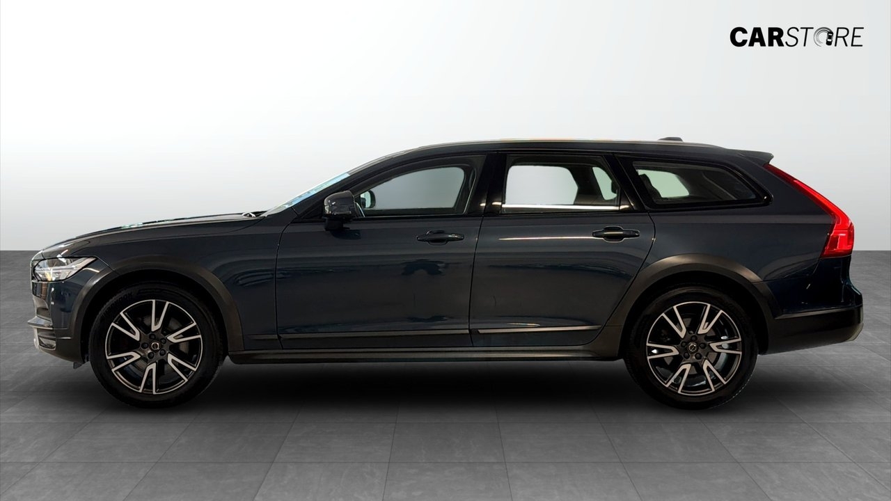 Volvo V90 Cross Country 2018, photo 6/10