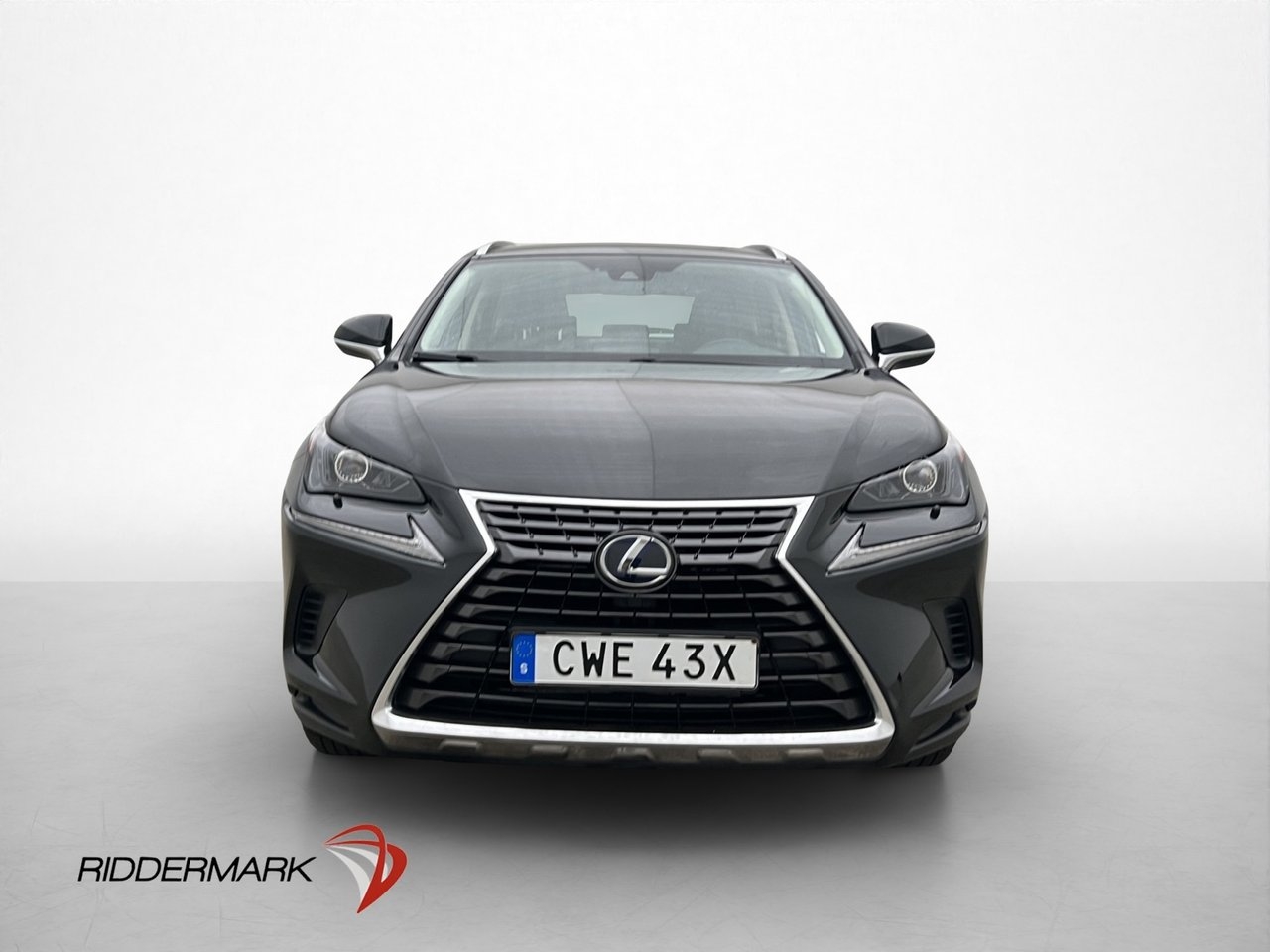 Lexus NX 300h AWD 2.5 AWD Comfort 2019, bild 2/30