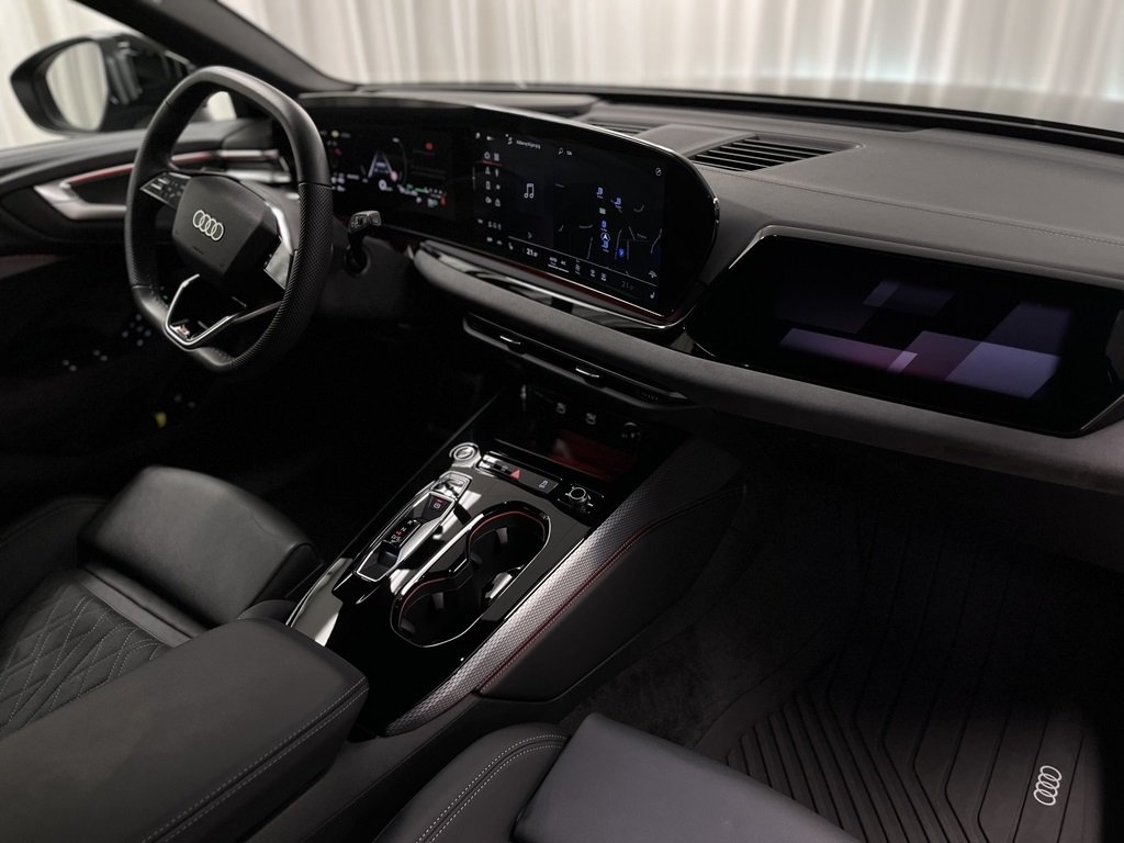 Audi A5 Avant E-HYBRID QUATTRO 367hk B&O 2025, bild 6/10
