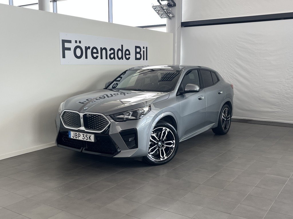 BMW iX2