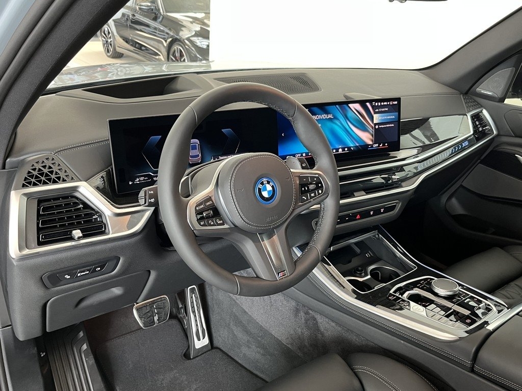 BMW X5 xDrive50e 2025, bild 6/17
