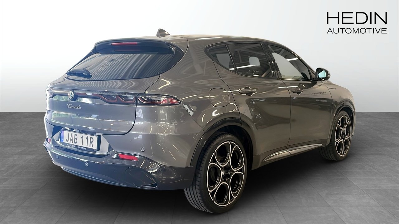 Alfa Romeo Tonale 2022, bild 2/12