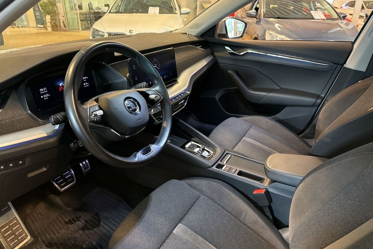 Skoda Octavia 2023, bild 5/10