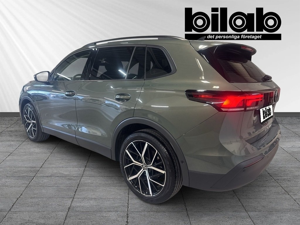 Volkswagen Tiguan 2024, photo 5/9
