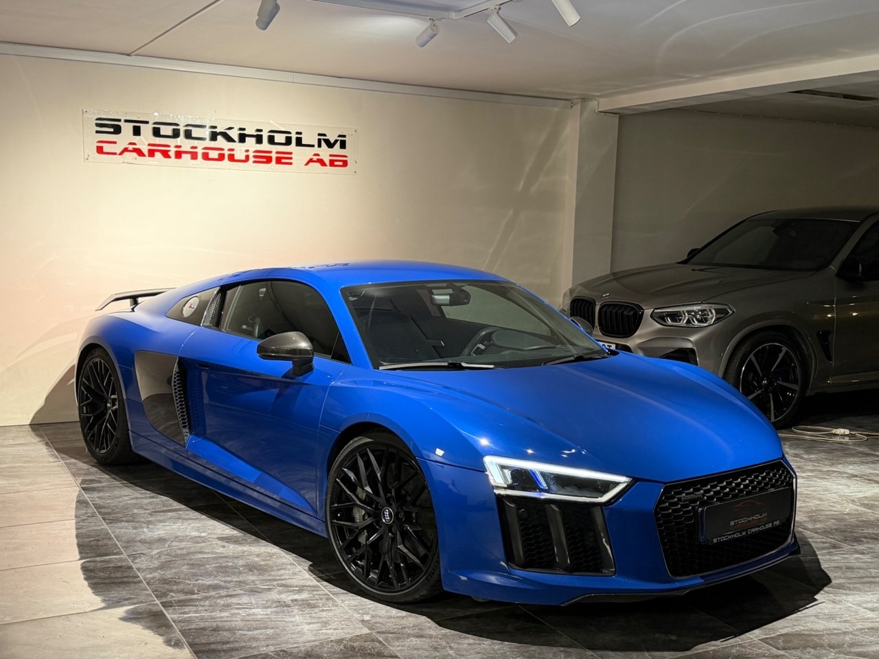 Audi R8