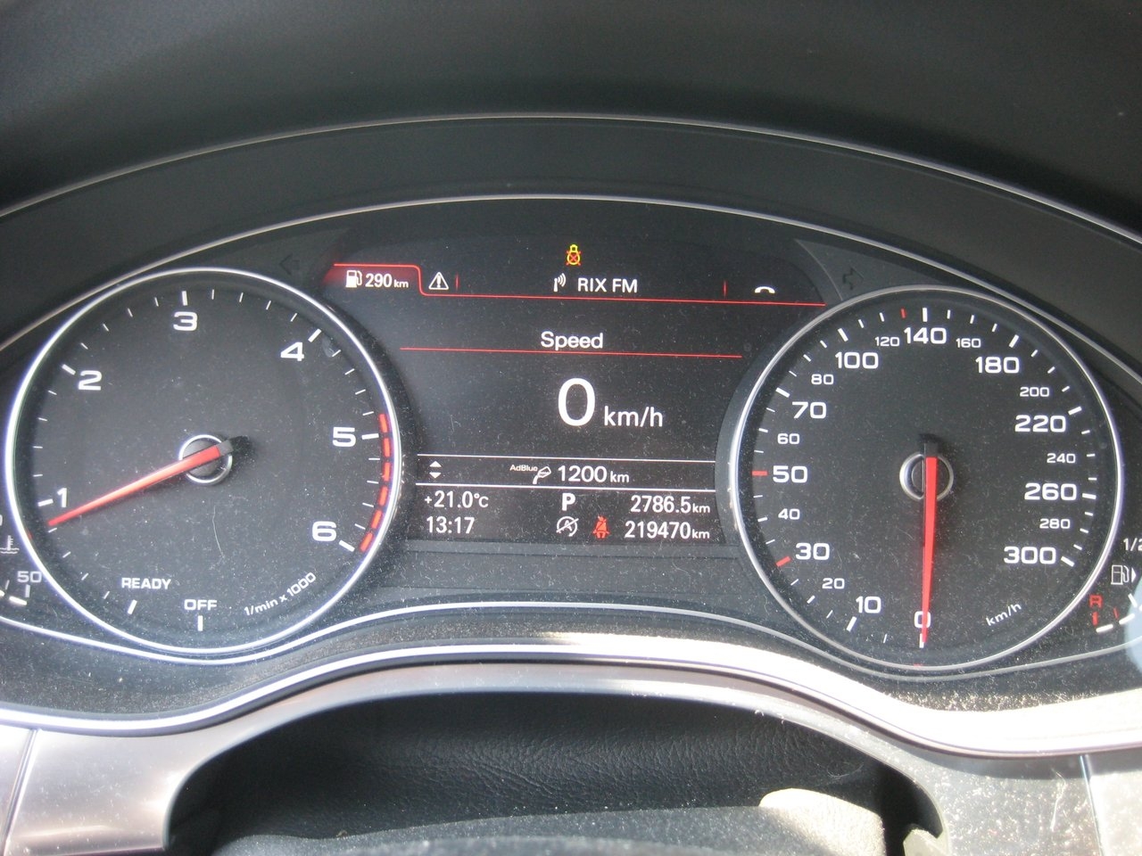 Audi A6 2017, photo 7/23