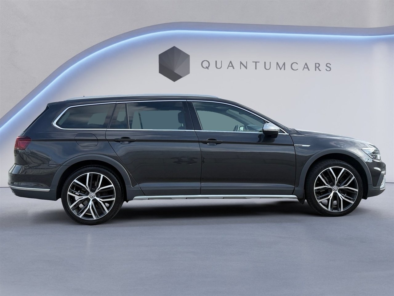 Volkswagen Passat 2020, photo 7/10