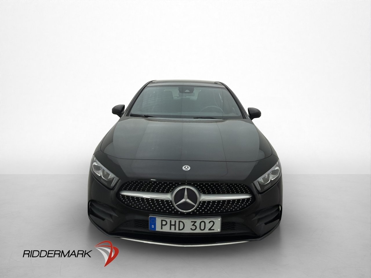 Mercedes-Benz A 200 AMG Pano 2019, bild 2/36