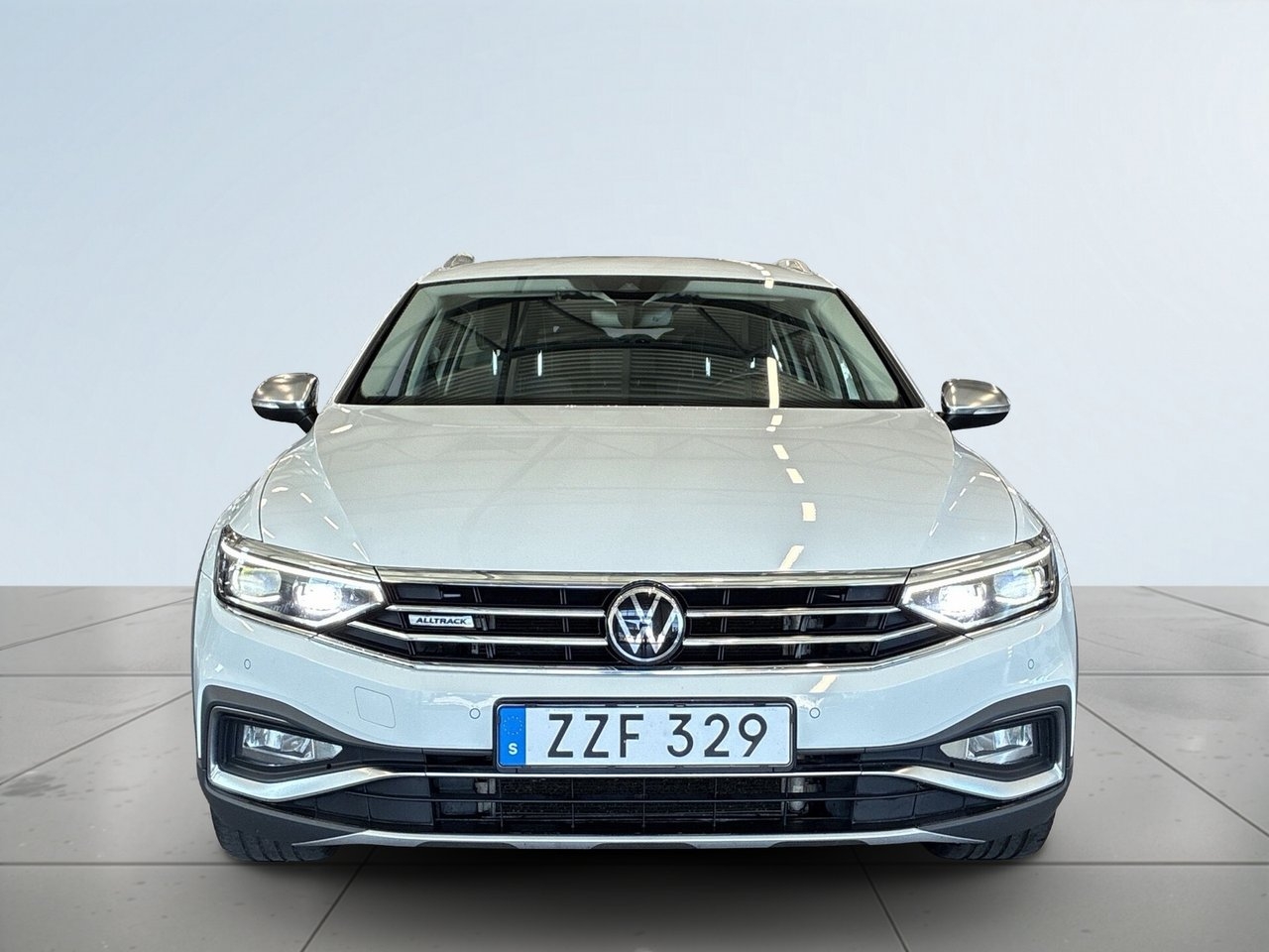 Volkswagen Passat 2021, bild 2/10
