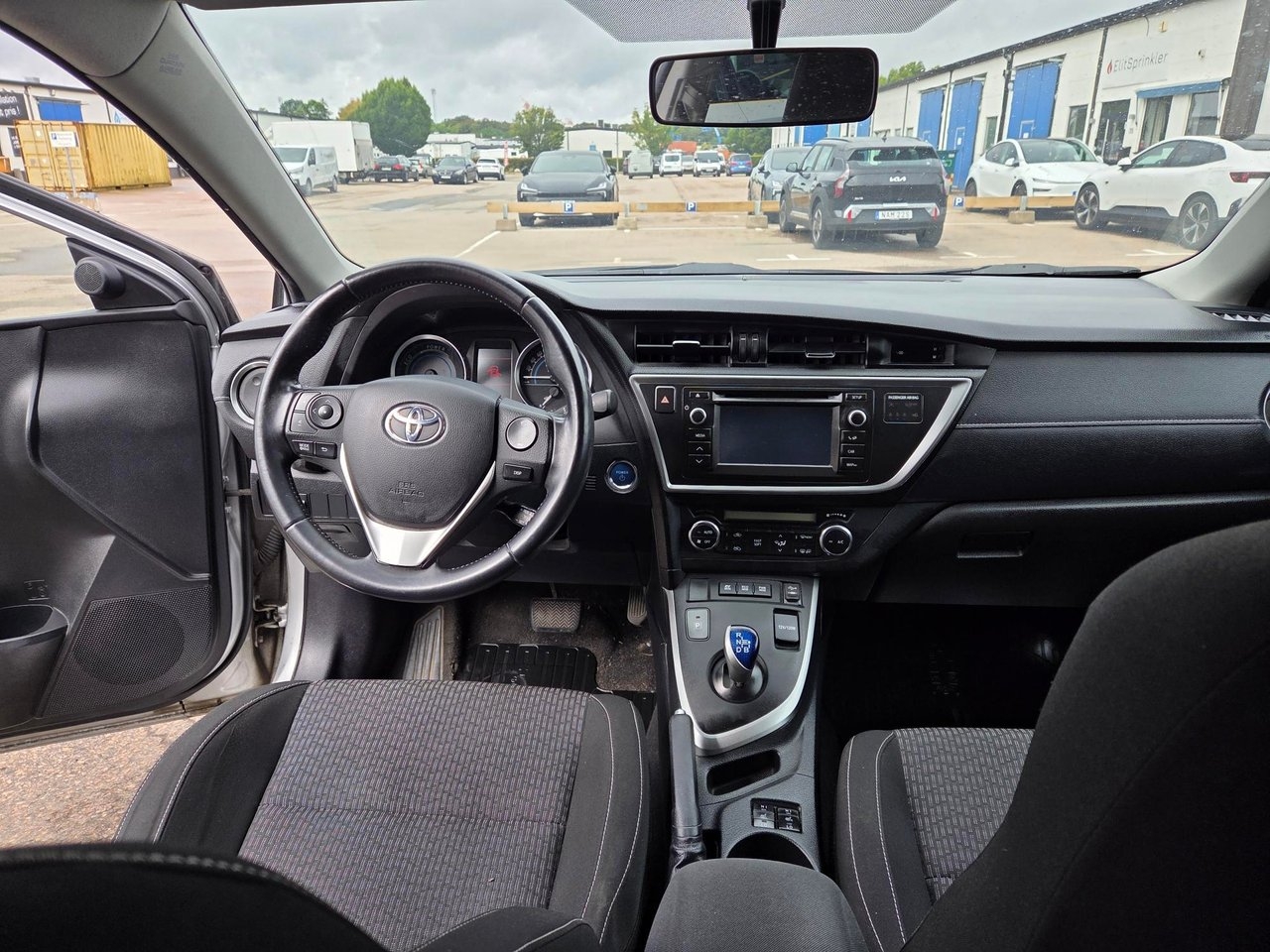 Toyota Auris 2015, kuva 7/11