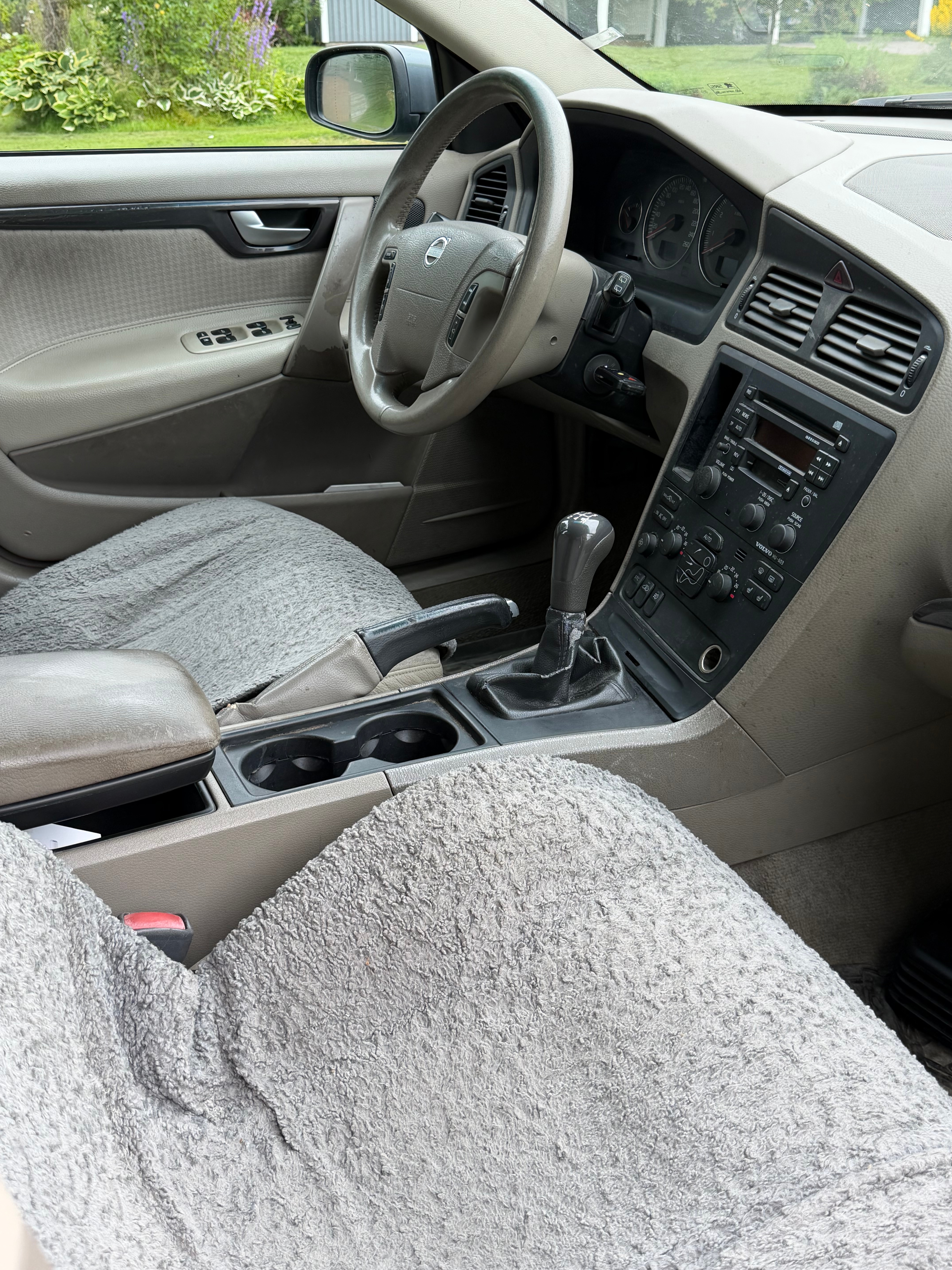 Volvo V70 2.4 Manuell 2004, kuva 5/7