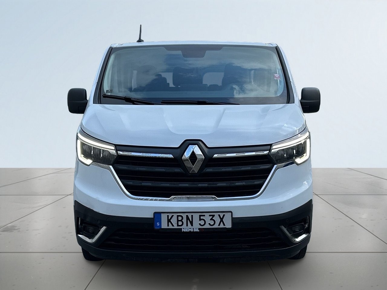Renault Trafic 2024, photo 2/10