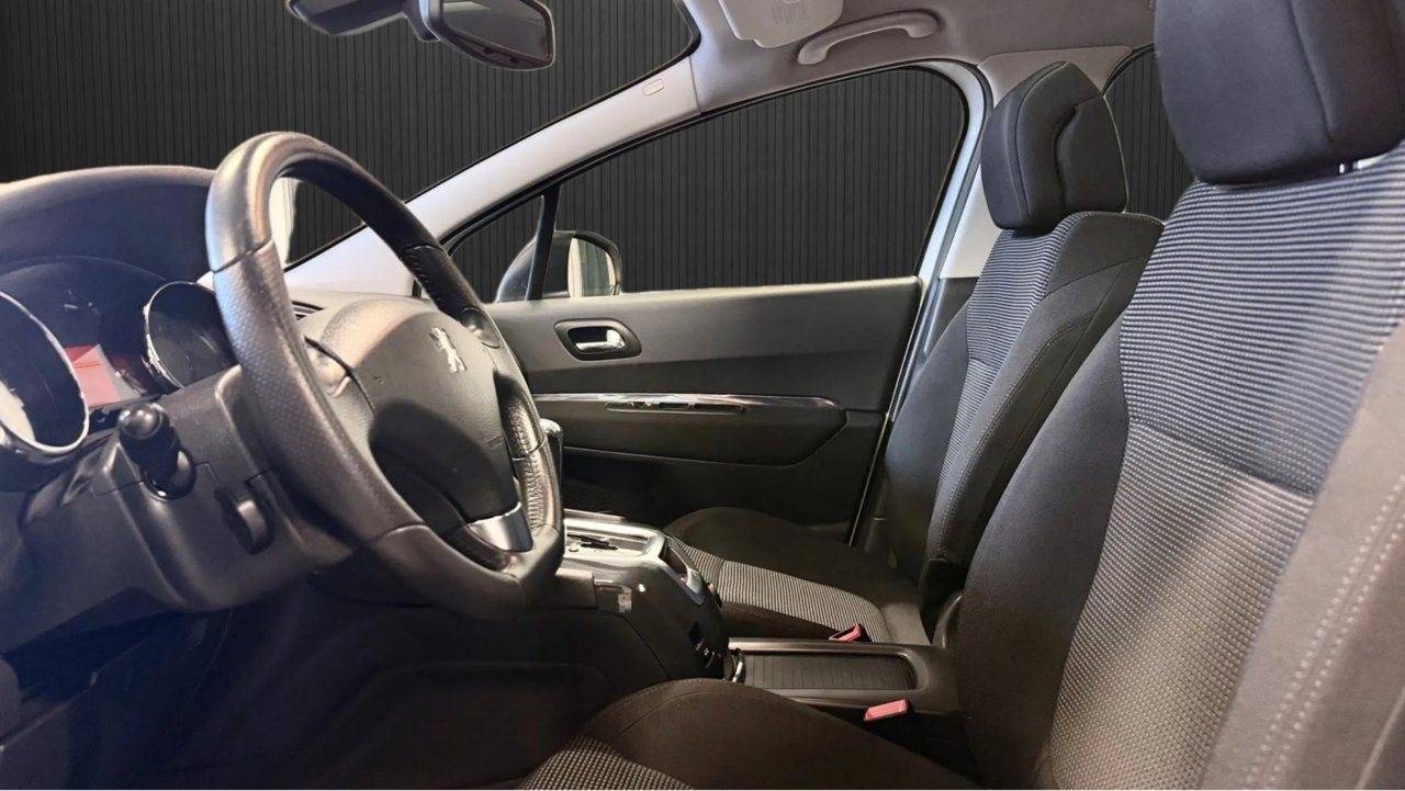 Peugeot 5008 2010, bild 6/10