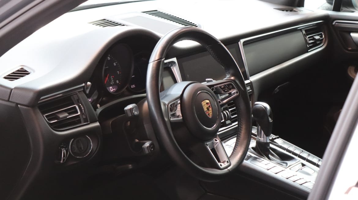 Porsche Macan 2021, photo 7/9