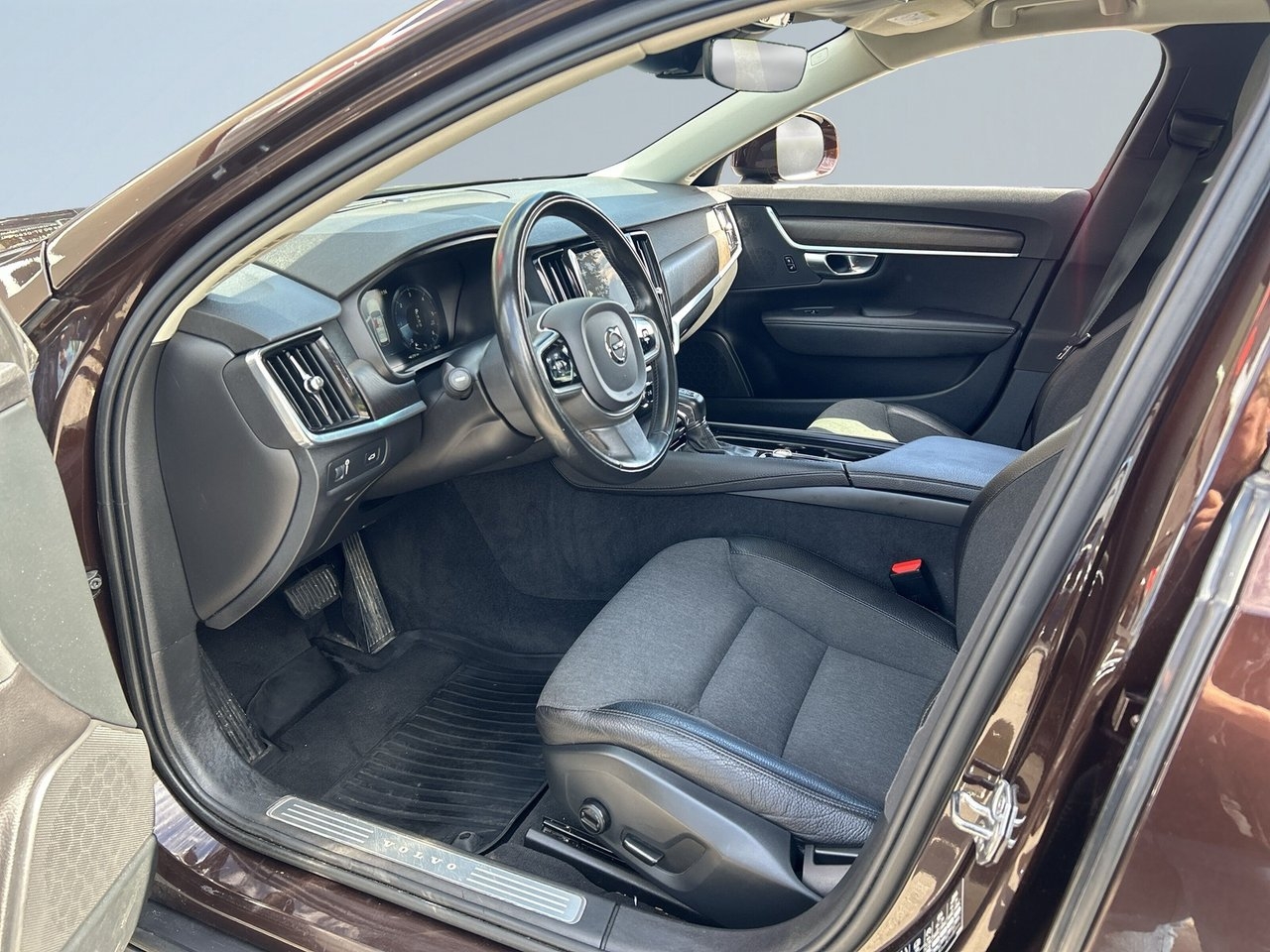 Volvo V90 Cross Country 2020, kuva 7/10