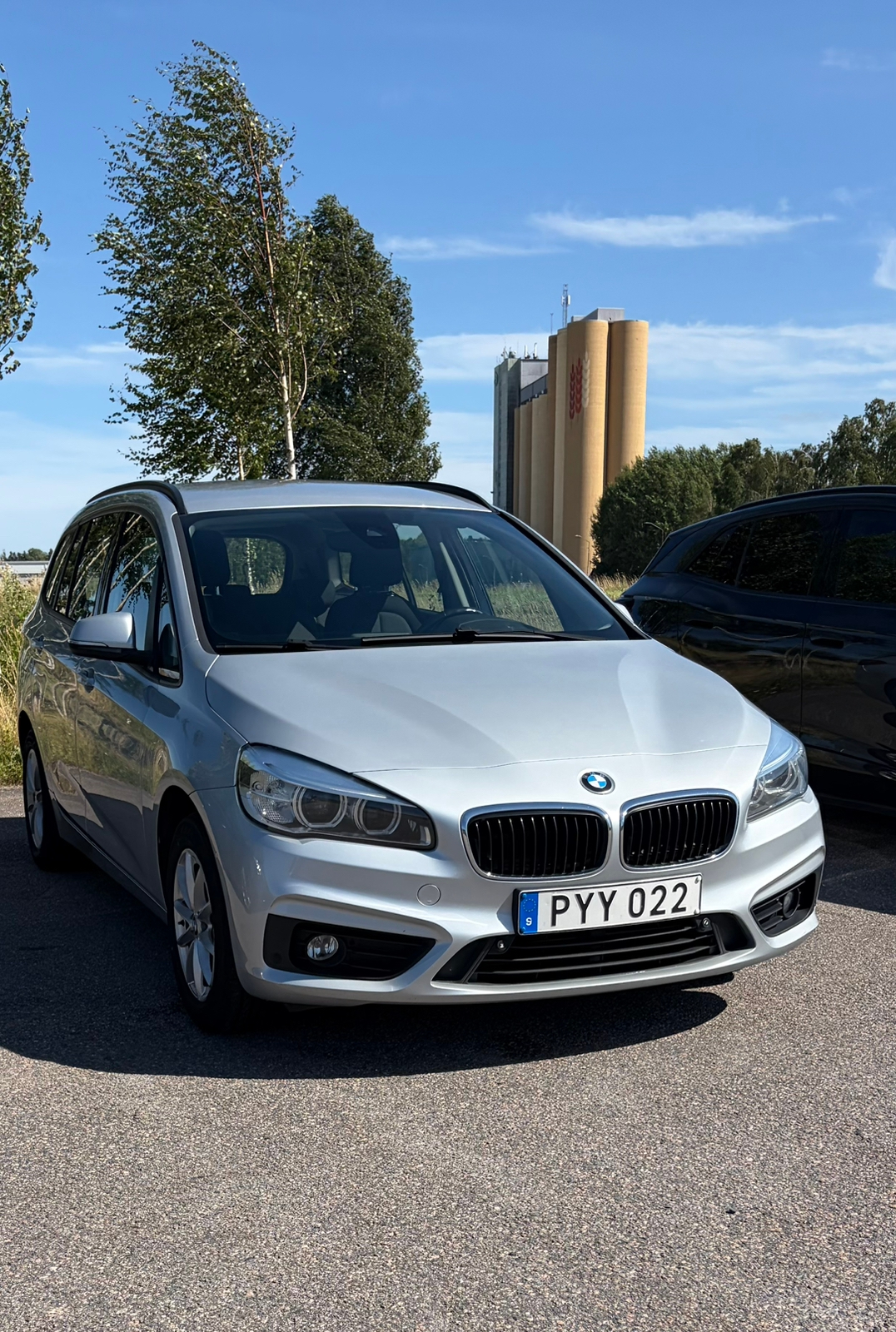 BMW 216