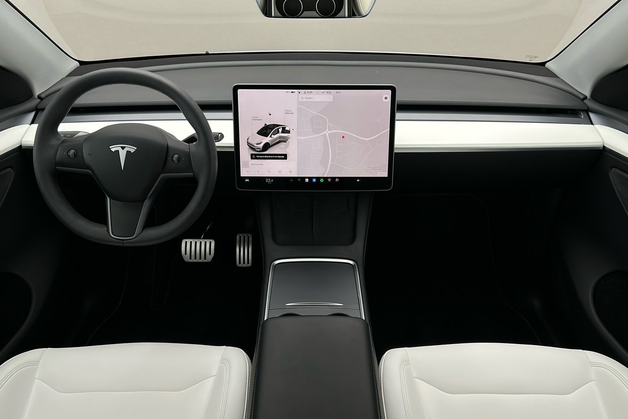 Tesla Model Y Performance 534hk AWD 2024, bild 6/10