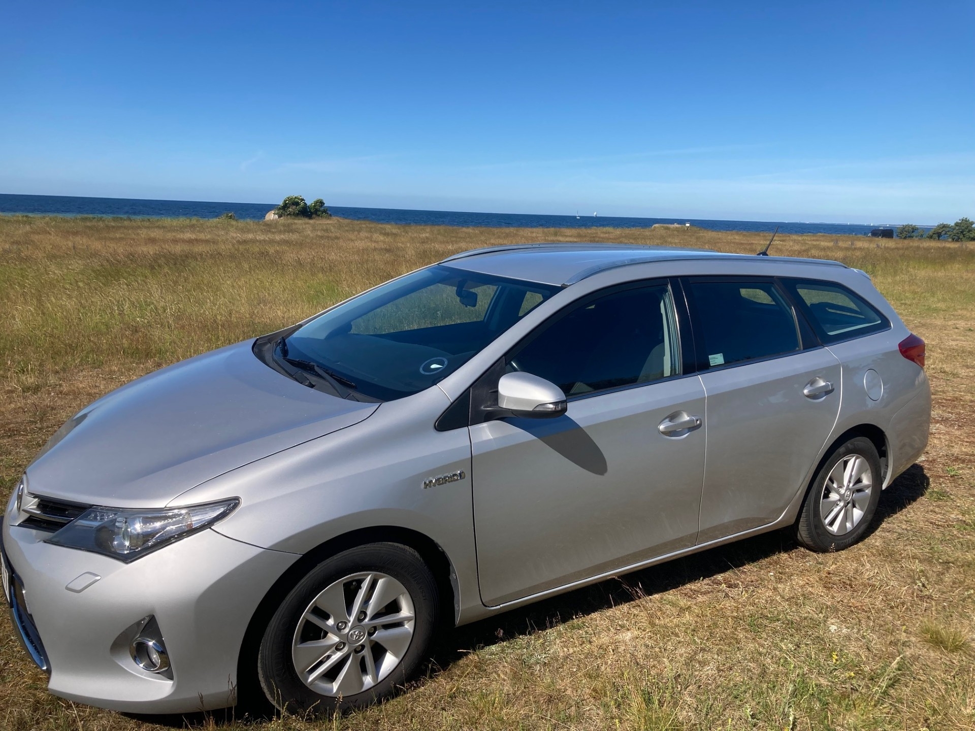 Toyota Auris 2013, kuva 4/10