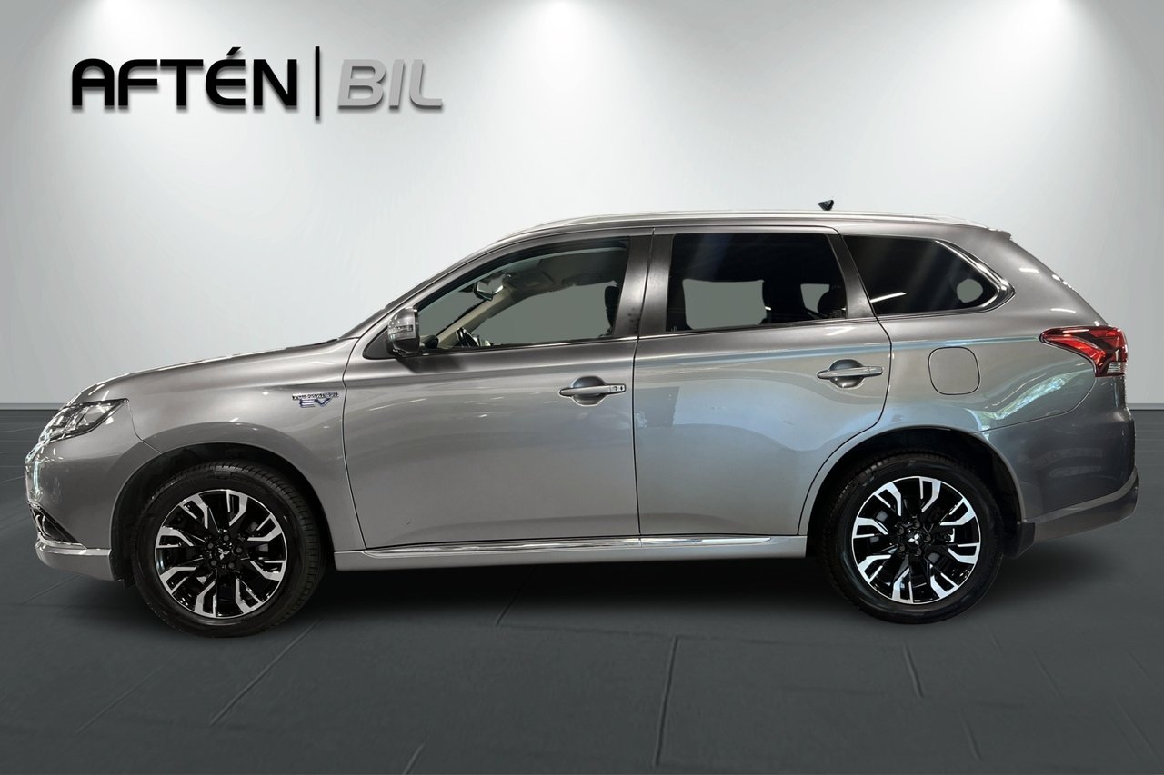 Mitsubishi Outlander 2018, bild 6/26