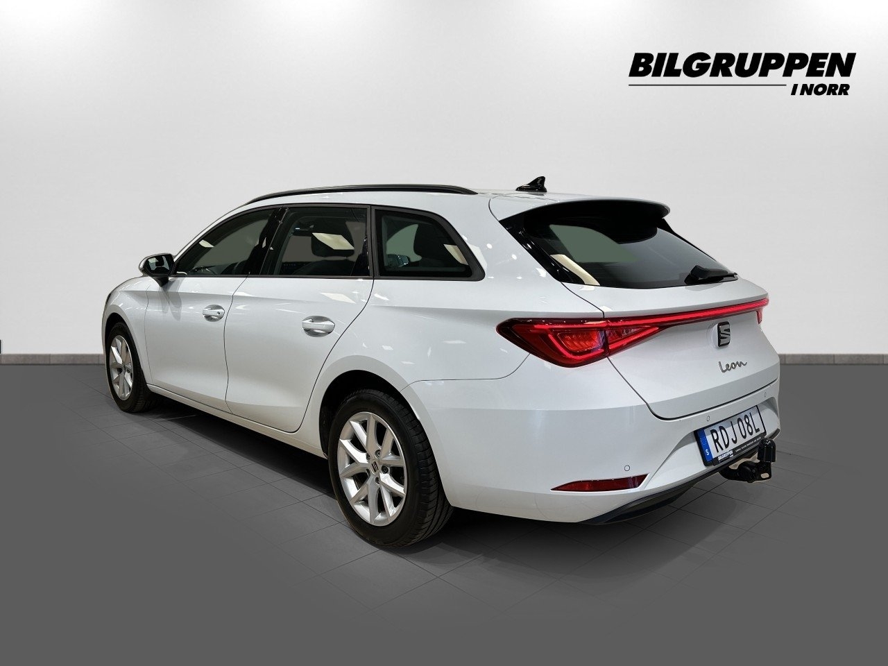 Seat Leon 1.5 eTSI Style (Drag, V-hjul) 2025, bild 6/10