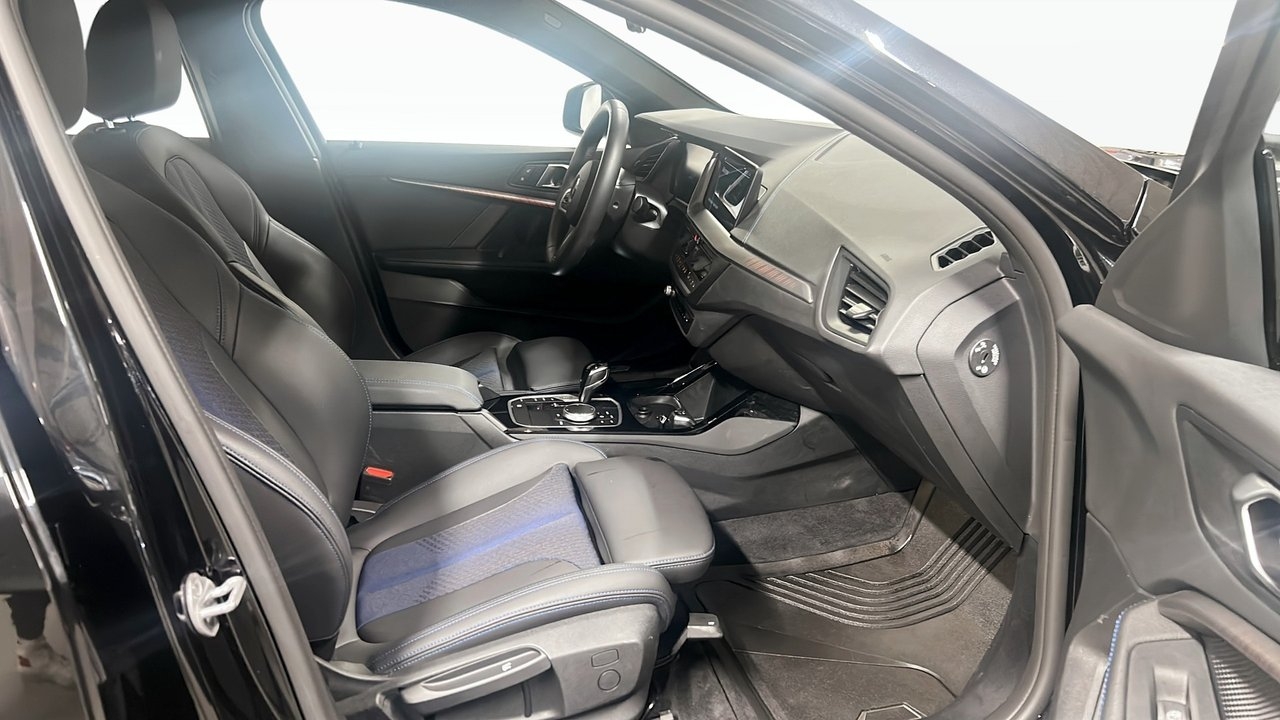 BMW 118 i Steptronic 136hp M Sport 2024, bild 3/9