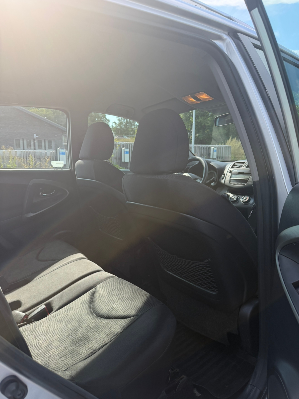 Toyota RAV4 2.0 VVT-i 4x4 Multidrive S 2011, bild 7/8