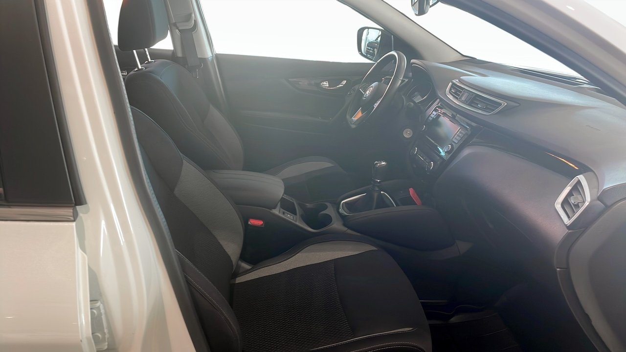 Nissan Qashqai 2021, bild 3/9